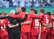 开云体育直播-包含罗斯托克主场失利，排名滑落的词条