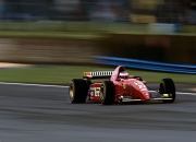 开云体育在线-巴雷拉，巴黎夜空的蓝色闪电，一场定义现代中场的尼斯征服