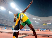 开云体育中国-绝境铸就英雄，斯通斯压力下完成爆发，乌拉圭压哨击败日本启示录