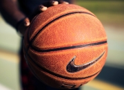 开云APP-纽约新王登基，布伦森抢七夜独舞，谱写麦迪逊花园史诗