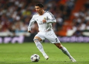 开云足球直播-塞维利亚强势晋级，伊布欧冠决赛接管比赛，当铁血意志遇见王者气场