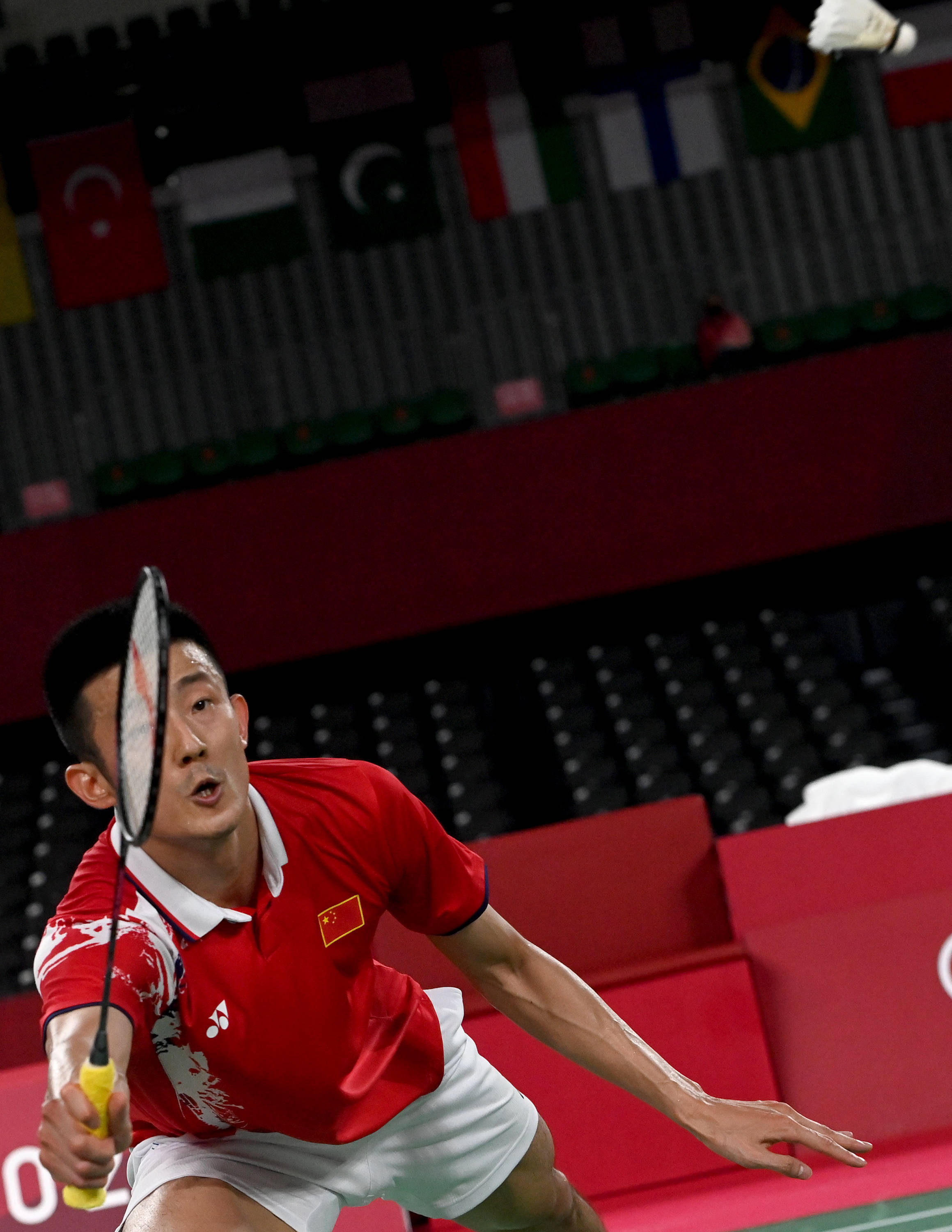 包含日本羽毛球队绝地反击印度羽毛球队，谌龙绝境逆转的词条