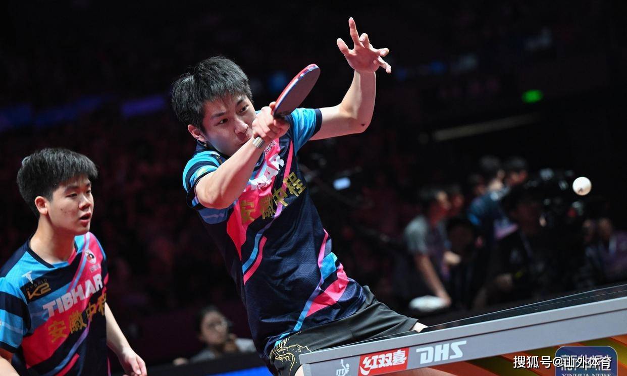 德国乒乓球队鏖战日本乒乓球队，许昕三分雨点燃全场的简单介绍