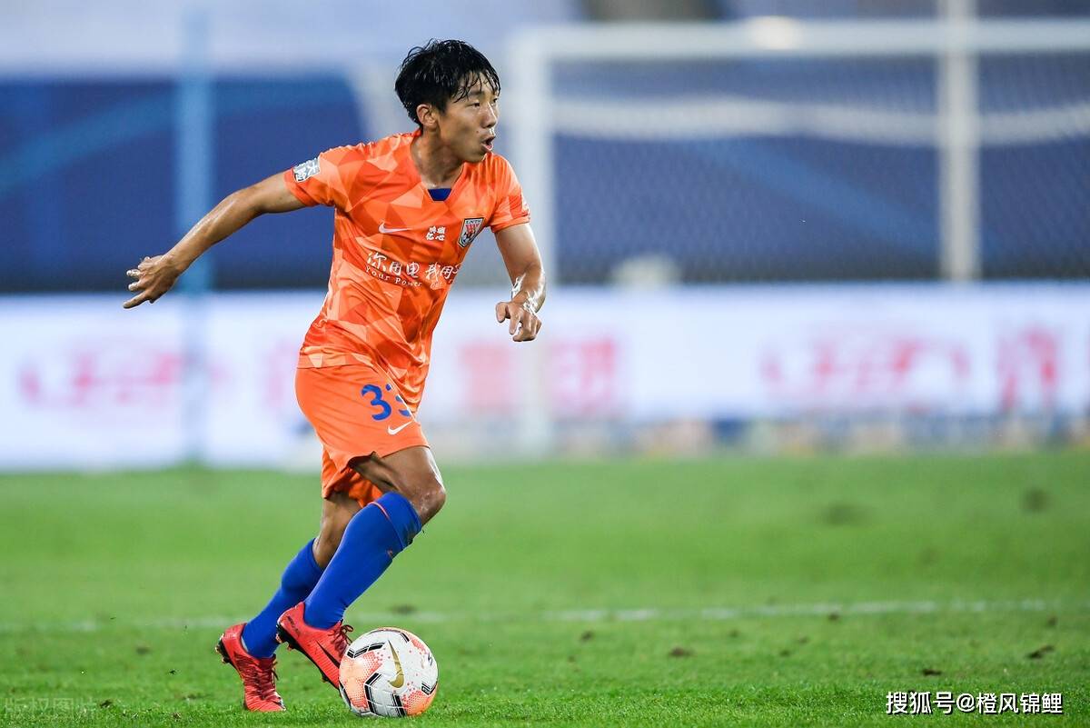 关于辉煌的战绩令球队露出胜利的微笑的信息