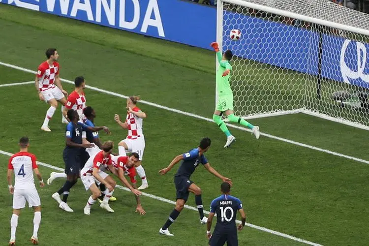 厄瓜多尔国家队士气高涨,为国争光 厄瓜多尔国家队士气高涨,为国争光